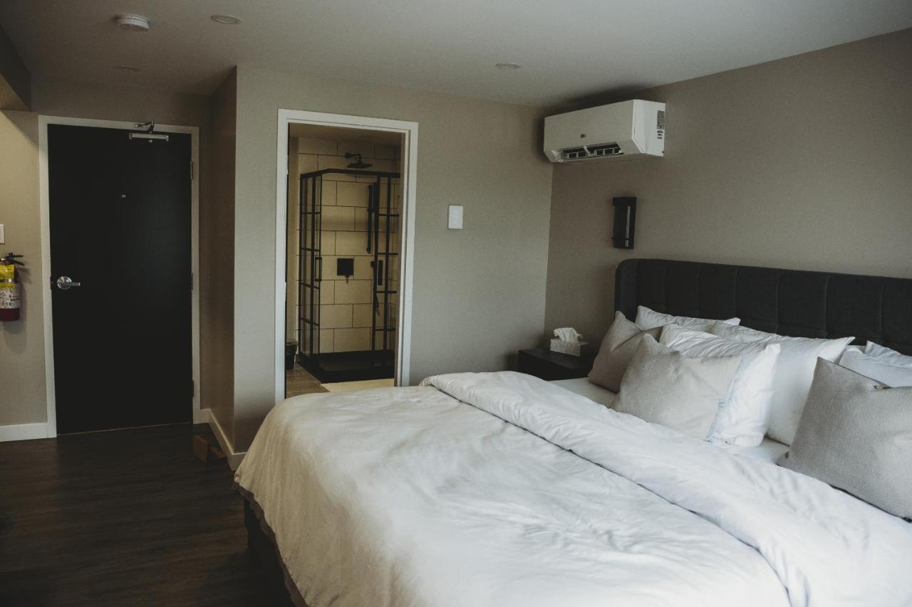 Riverside Suites Grand Falls-Windsor Buitenkant foto